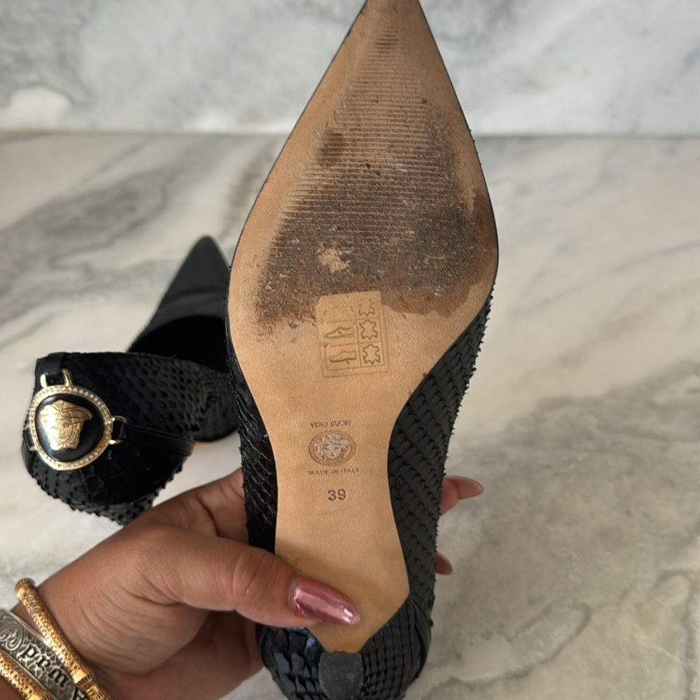 Vtg Versace Python Pumps In Black - image 6